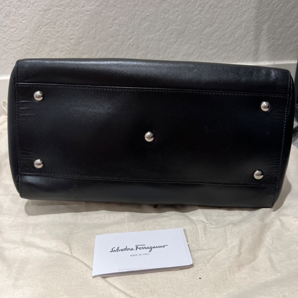 Salvatore Ferragamo Batik Handbag - Picture 6 of 10